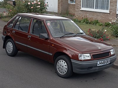 Lot 95 - 1991 Vauxhall Nova 1.4 Luxe