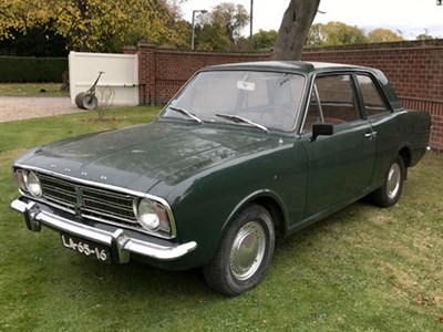 Lot 105 - 1969 Ford Cortina 1300 Deluxe