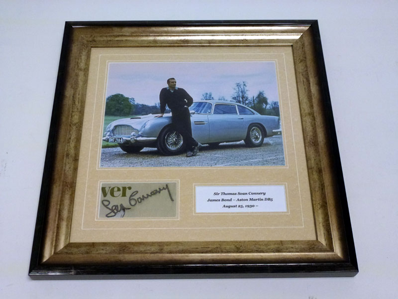 Lot 34 - Sean Connery / James Bond Aston Martin DB5 Signed Presentation
