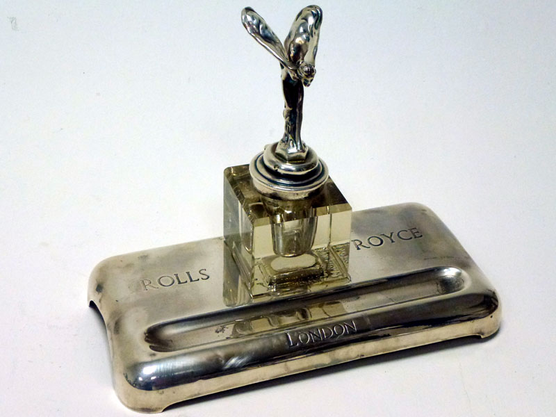 Lot 209 - A Rolls-Royce Showroom-type Deskpiece