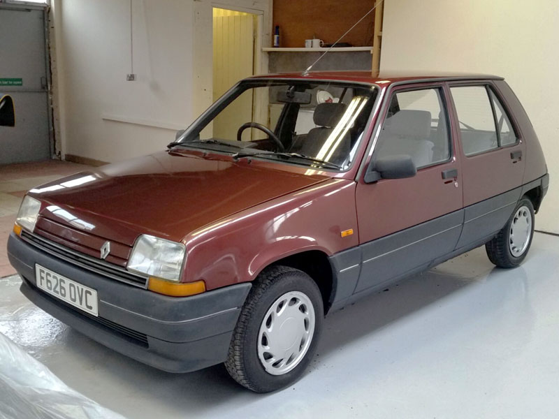 Lot 61 - 1988 Renault 5 1.4