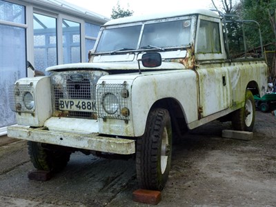Lot 14 - 1972 Land Rover 109 Series IIA