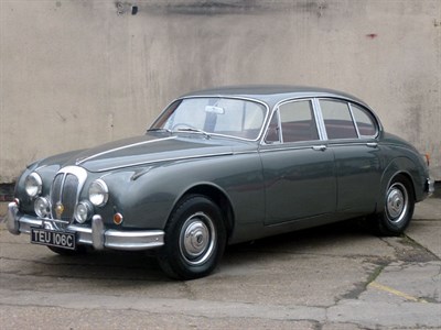 Lot 79 - 1965 Daimler V8-250