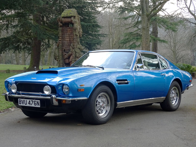 Lot 77 - 1974 Aston Martin V8
