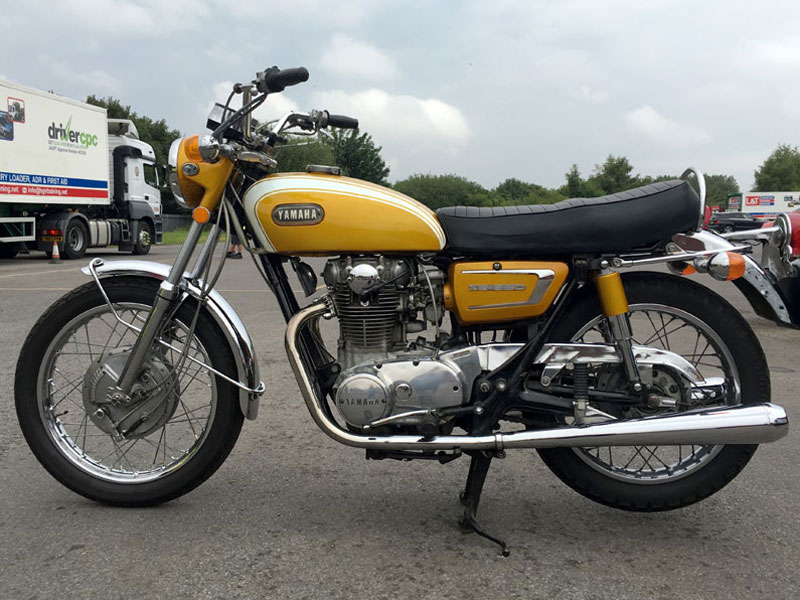 Lot 9 - 1971 Yamaha XS1B