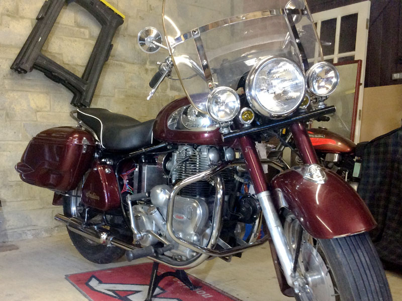 Royal enfield clearance indian chief