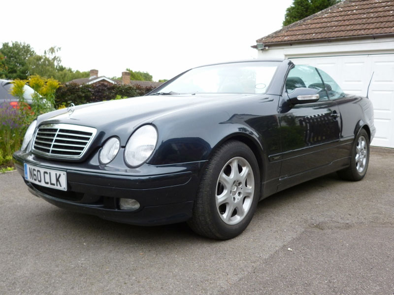 Lot 27 - 2000 Mercedes-benz Clk 320 Convertible