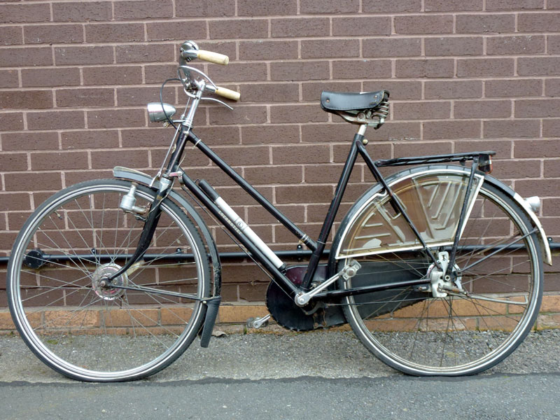 Lot 6 - c1950 'Locomotief' Ladies Bicycle