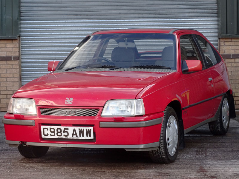 Lot 60 - 1985 Vauxhall Astra 1.8 GTE