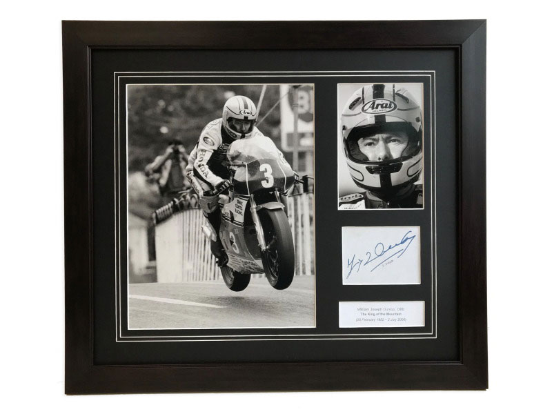 Lot 344 - Joey Dunlop Autograph Presentation (1952 - 2000)