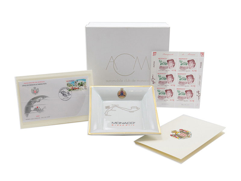 Lot 193 - A Boxed ACM Automobile Club Monaco Porcelain Plate