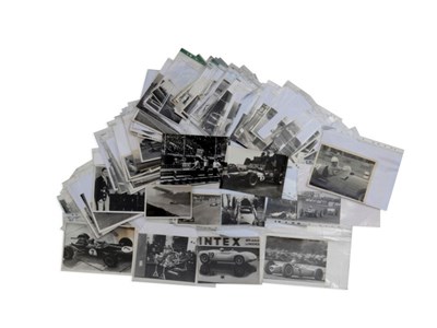 Lot 359 - Quantity of Photographs