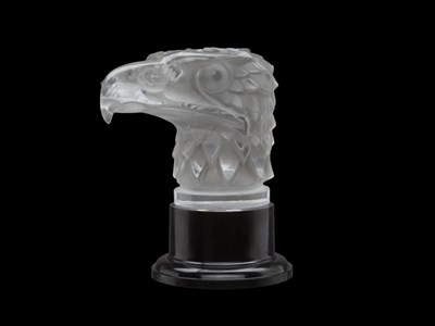 Lot 454 - A 'Tete d'Aigle' Glass Mascot by Rene Lalique