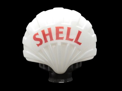 Lot 465 - An Early 'SHELL' Petrol Pump Globe