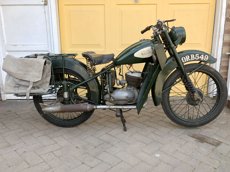 Lot 139 - 1950 BSA D1 Bantam
