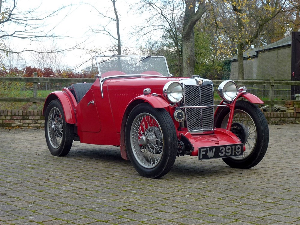 Lot 54 - 1933 MG J2