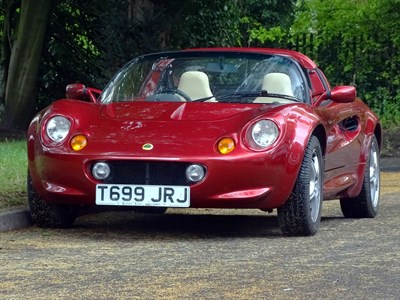 Lot 100 - 1999 Lotus Elise