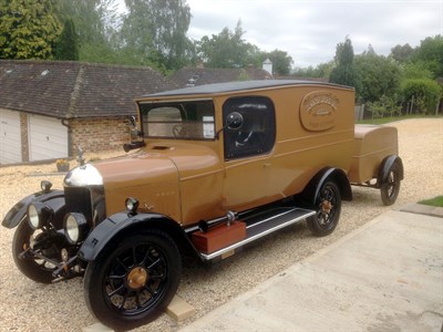 Lot 109 - 1925 Morris Oxford 'Bullnose' Van