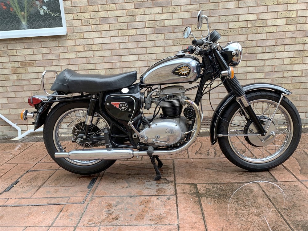 Lot 271 - c.1962 BSA A65