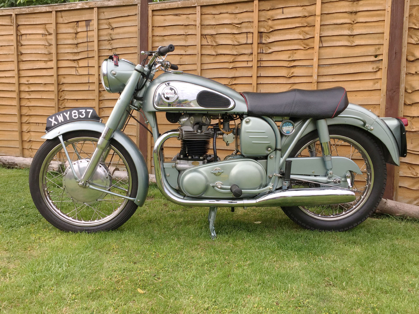Lot 22 1959 Norton Dominator 99
