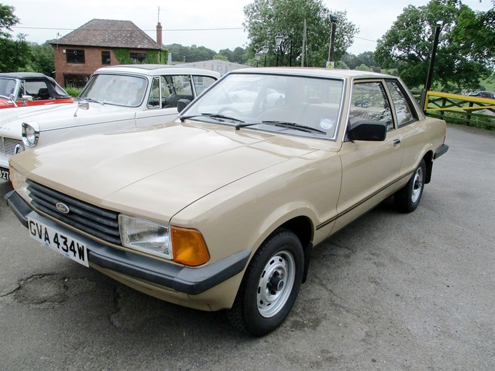 Lot 66 - 1981 Ford Cortina 1300