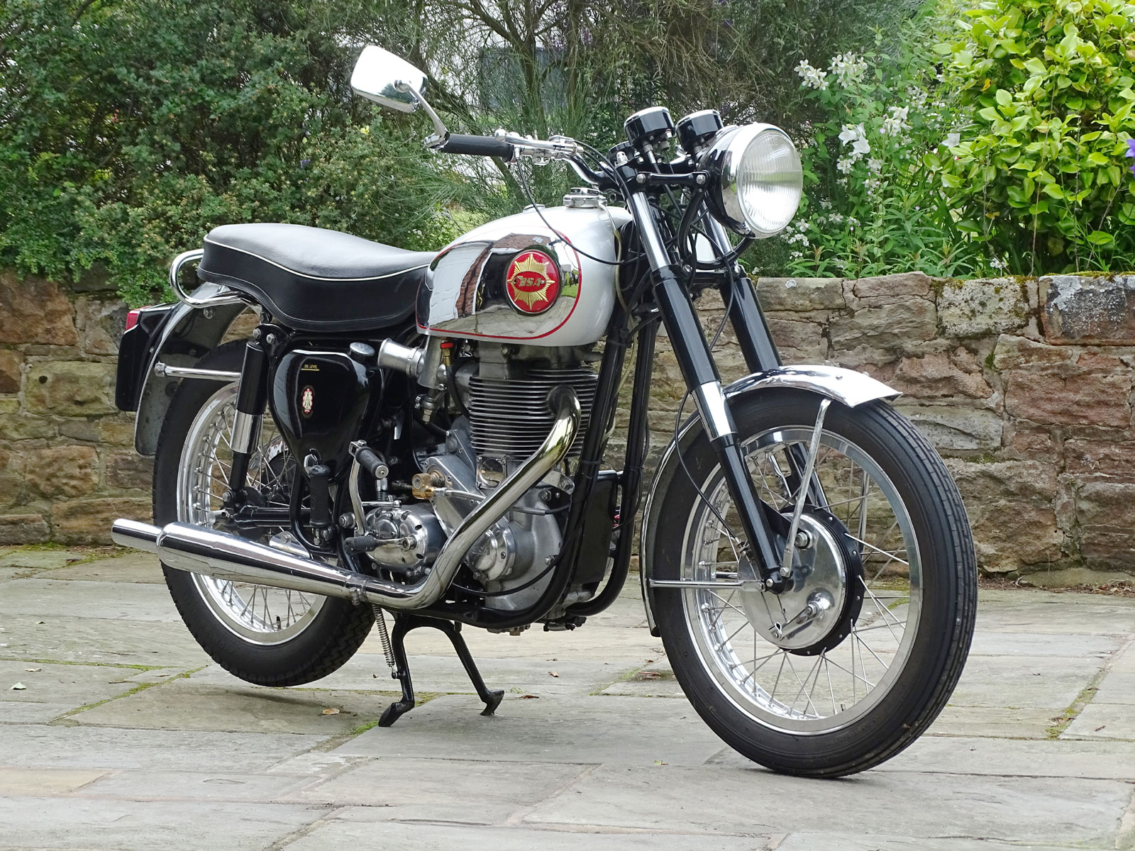 Lot 162 - 1960 BSA DBD34 Gold Star