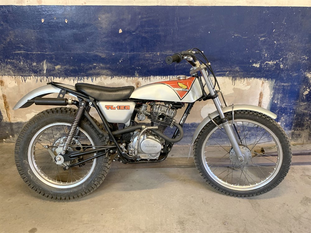 Lot 187 - 1976 Honda TL125S