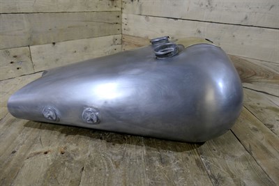 Lot 4 - Brough Superior Petrol Tank made by Heritage Motor Works Ltd