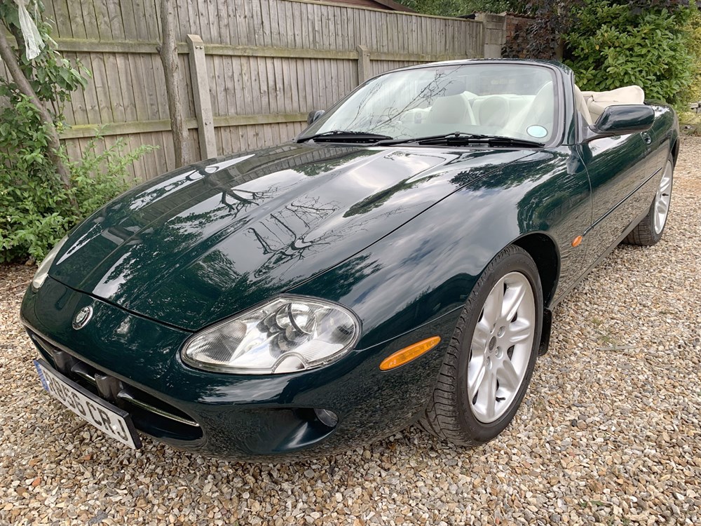 jaguar xk8 tonneau cover