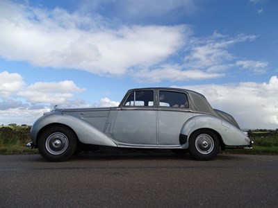 Lot 76 - 1955 Bentley R-Type Saloon