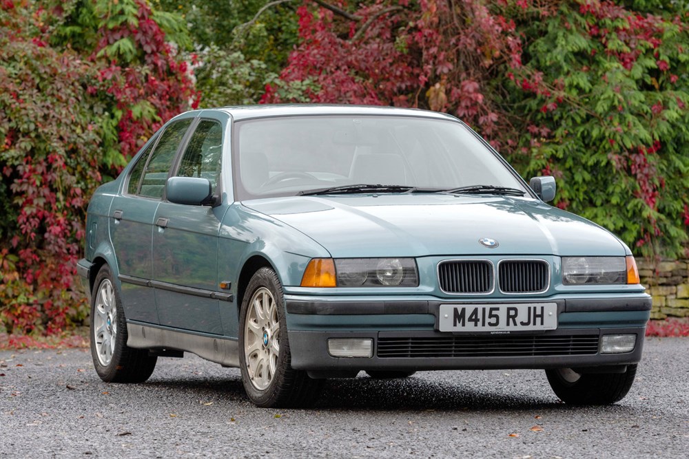 Lot 37 - 1995 BMW 320i