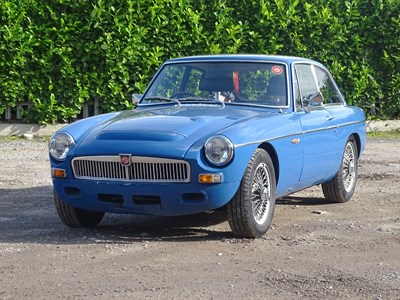 Lot 71 - 1968 MG C GT