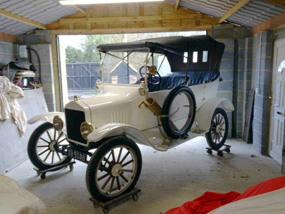 Lot 56 - 1921 Ford Model T Tourer