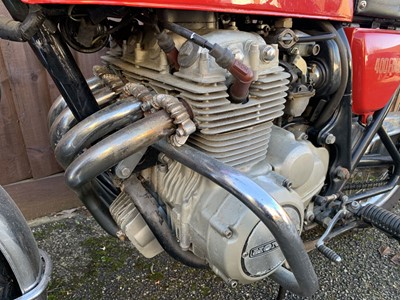 Lot 104 - 1976 Honda CB400F