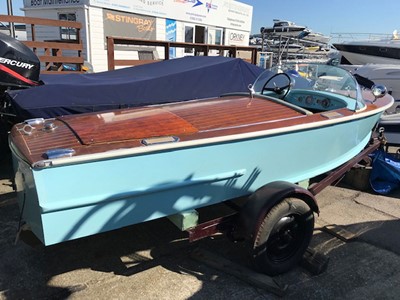Lot 39 - 1959 Healey Model 75 Sports Boat
