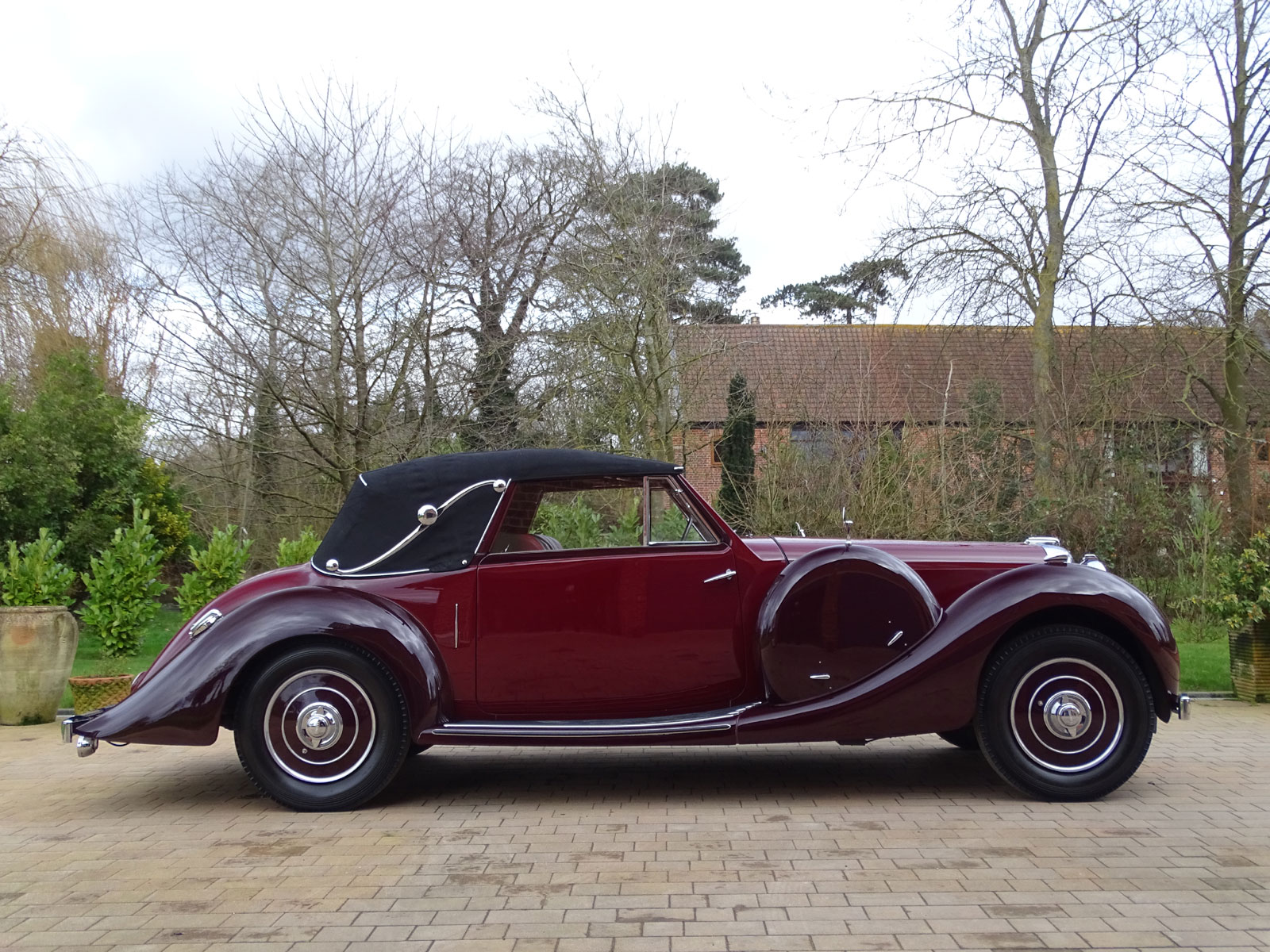 Lot 48 - 1938 Lagonda LG6 Drophead Coupe