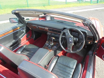 Lot 28 - 1988 Jaguar XJ-S 5.3 Convertible